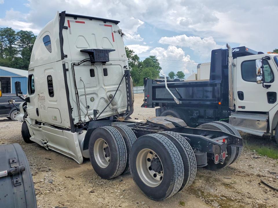 Aukcja sprzedaży 2014 Freightliner Cascadia, vin: 3AKJGLBG1ESFW4113, numer aukcji: 61136946