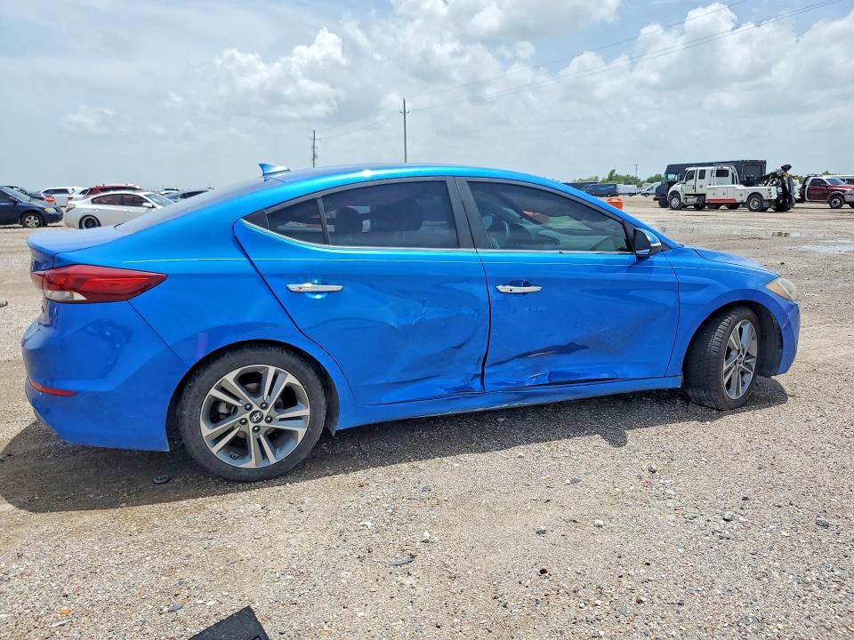 61420076 :رقم المزاد ، KMHD84LFXHU359910 vin ، 2017 Hyundai Elantra مزاد بيع