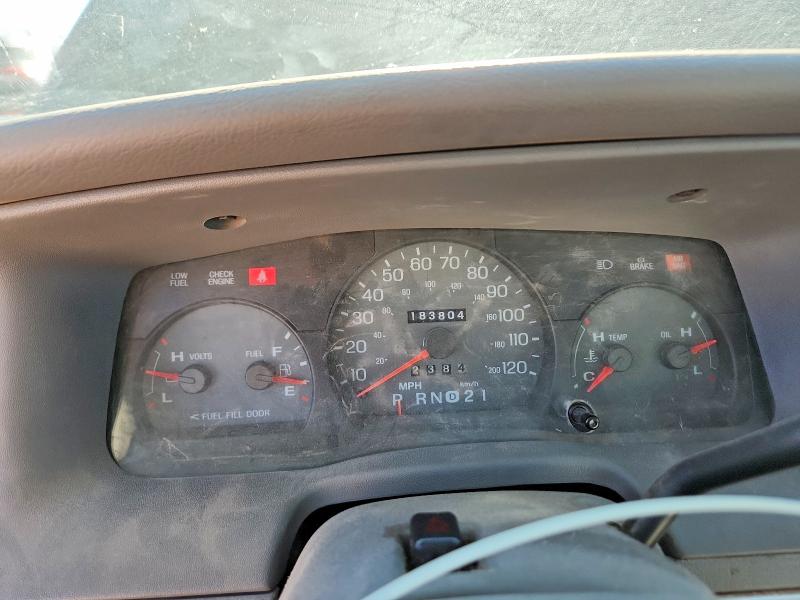 Aukcja sprzedaży 2002 Mercury Grand Marquis, vin: 2MEFM75W52X622696, numer aukcji: 62880036