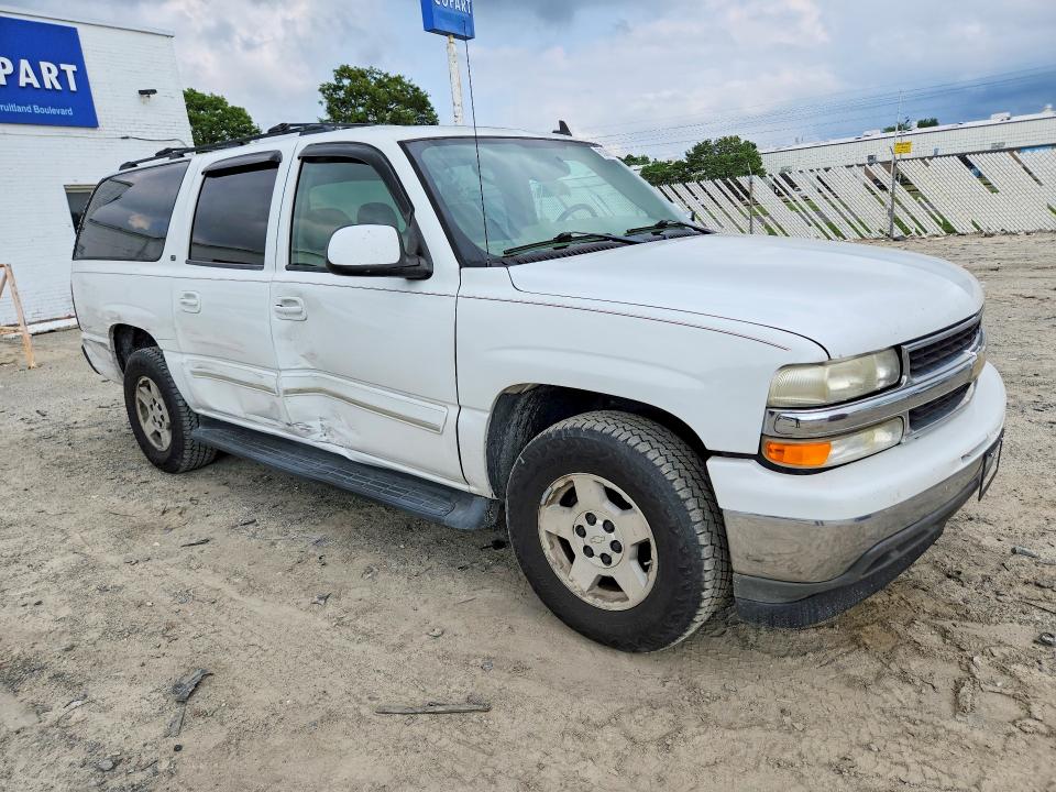 60002606 :رقم المزاد ، 1GNEC16Z06J167350 vin ، 2006 Chevrolet Suburban مزاد بيع
