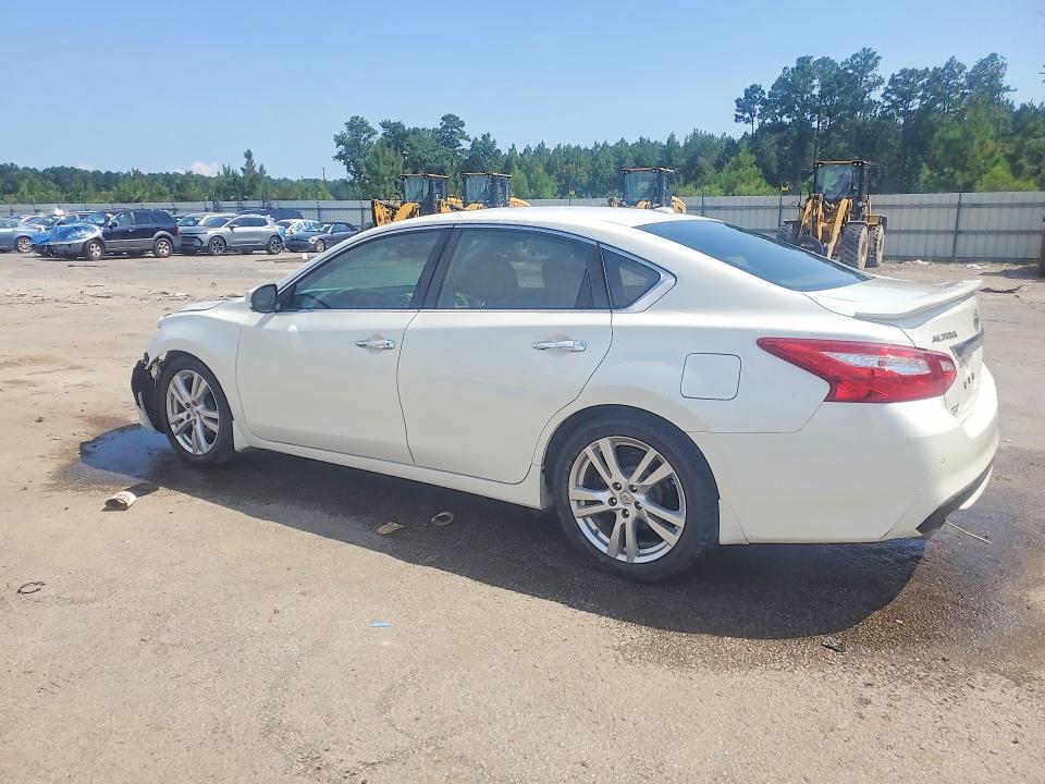 Продажа на аукционе авто 2016 Nissan Altima, vin: 1N4BL3AP5GC163402, номер лота: 61156466