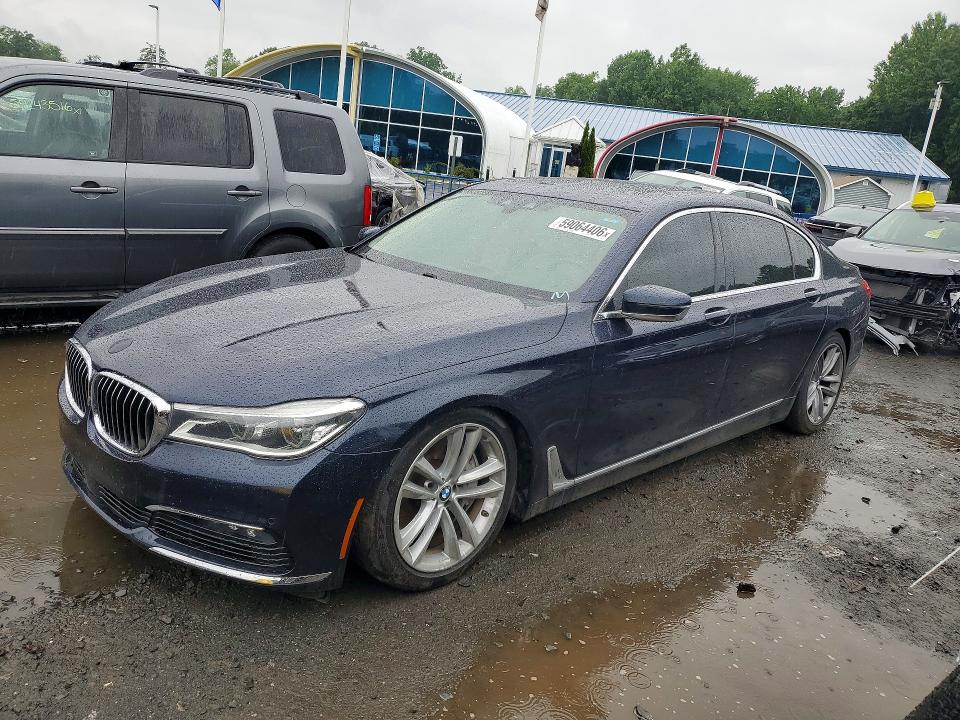 59064406 :رقم المزاد ، WBA7F2C58JG423821 vin ، 2018 Bmw 750 مزاد بيع