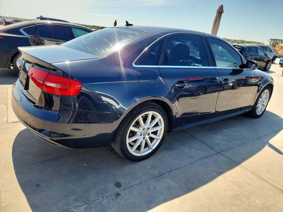 2015 Audi A4 მანქანა იყიდება აუქციონზე, vin: WAUAFAFL1FN010815, აუქციონის ნომერი: 60271996