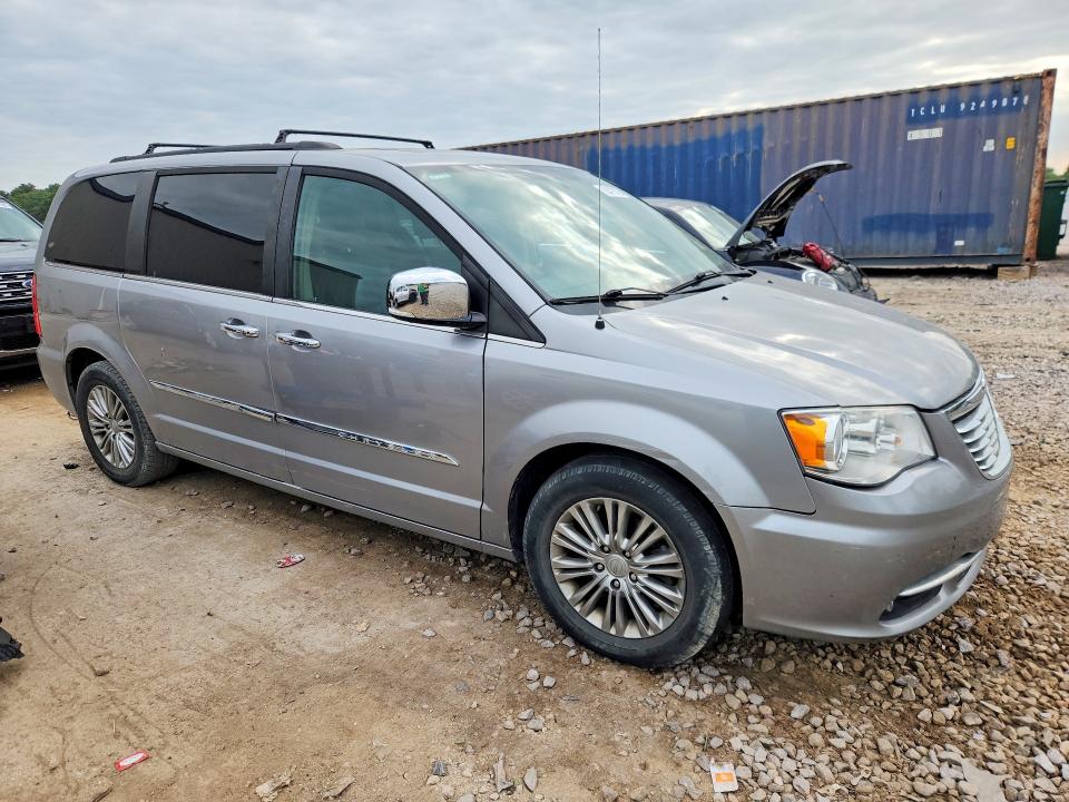 62473726 :رقم المزاد ، 2C4RC1CGXGR304319 vin ، 2016 Chrysler Town & Country مزاد بيع