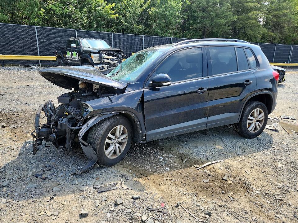 Продаж на аукціоні авто 2017 Volkswagen Tiguan, vin: WVGBV7AX4HK021802, номер лоту: 62955266