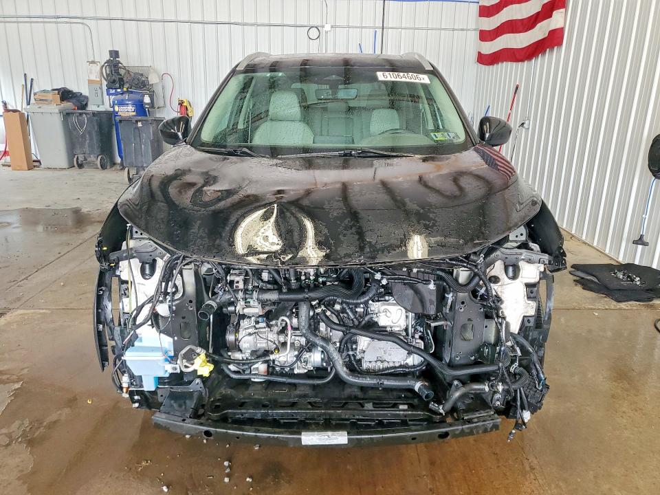 61064606 :رقم المزاد ، 5N1BT3BB8PC949672 vin ، 2023 Nissan Rogue مزاد بيع