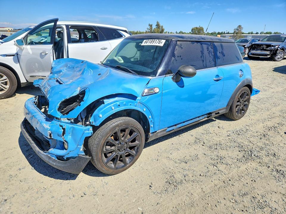 2013 Mini Cooper მანქანა იყიდება აუქციონზე, vin: WMWSV3C55DT389089, აუქციონის ნომერი: 60189176
