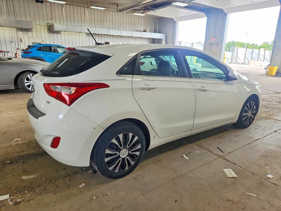 60258556 :رقم المزاد ، KMHD35LH6GU303726 vin ، 2016 Hyundai Elantra Gt مزاد بيع