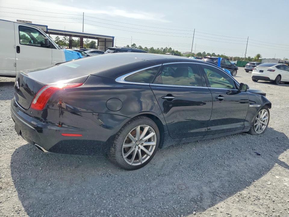 60313876 :رقم المزاد ، SAJWA2GB8BLV01845 vin ، 2011 Jaguar Xjl مزاد بيع