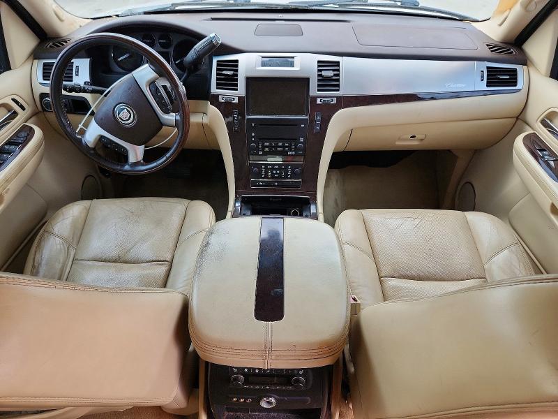 2007 Cadillac Escalade მანქანა იყიდება აუქციონზე, vin: 1GYEC63867R290312, აუქციონის ნომერი: 60893836