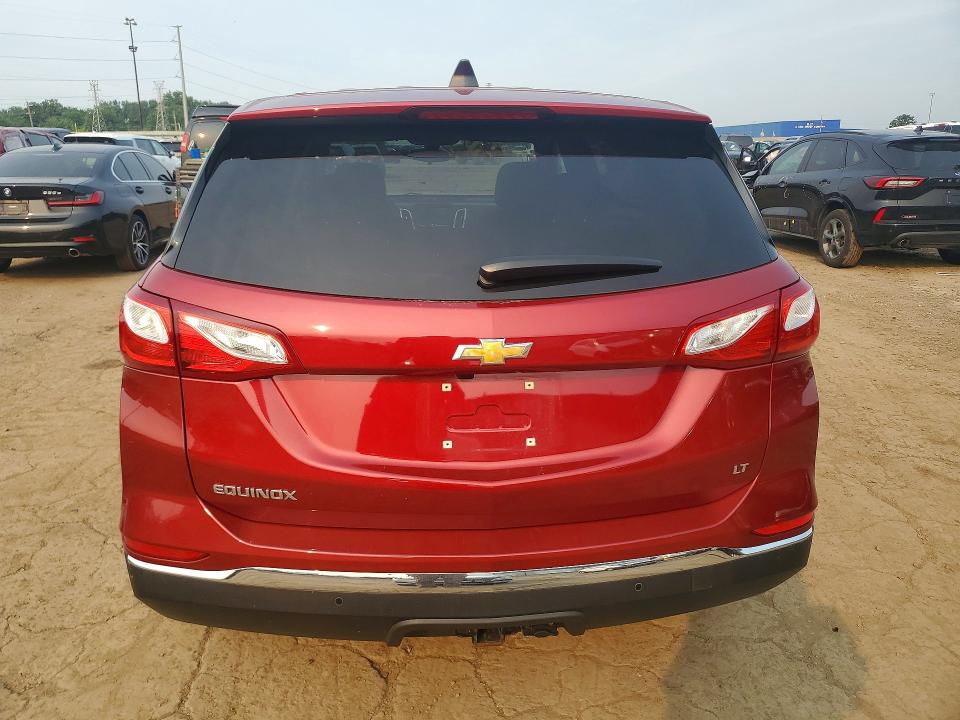 2018 Chevrolet Equinox მანქანა იყიდება აუქციონზე, vin: 2GNAXJEV7J6335394, აუქციონის ნომერი: 61038576