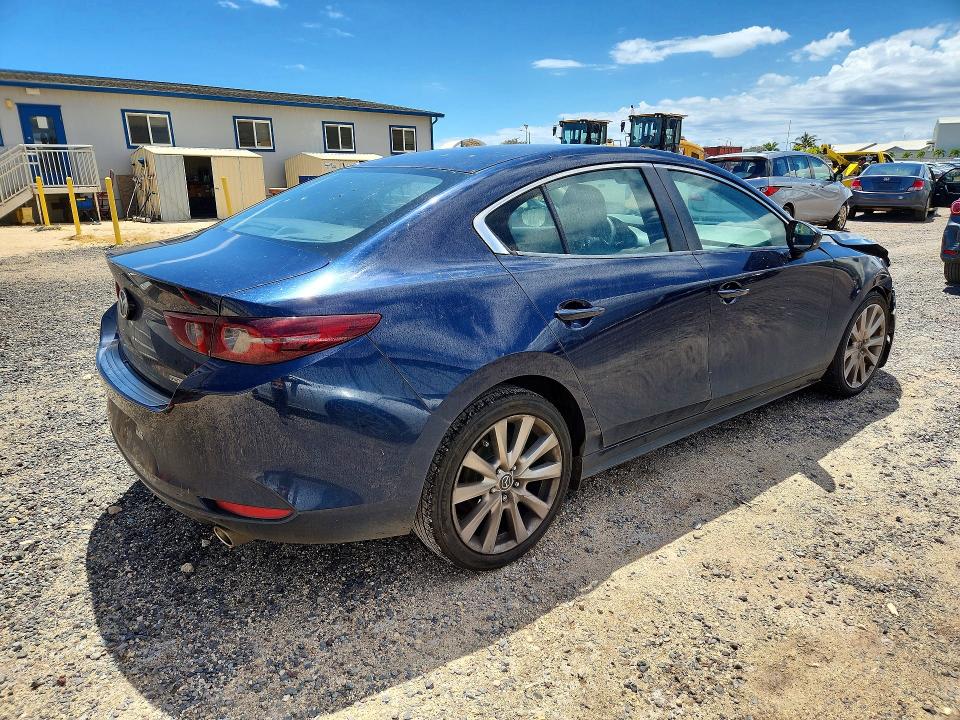 Продажа на аукционе авто 2020 Mazda 3, vin: 3MZBPACL2LM128920, номер лота: 61441956