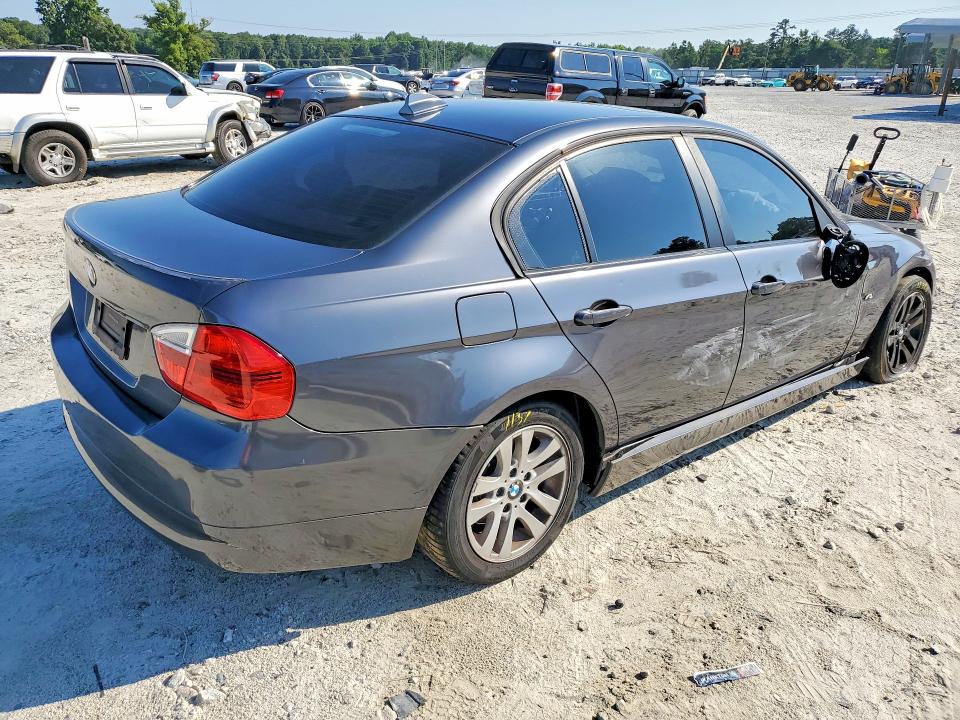 60050276 :رقم المزاد ، WBAVA37577NL17242 vin ، 2007 Bmw 328 مزاد بيع