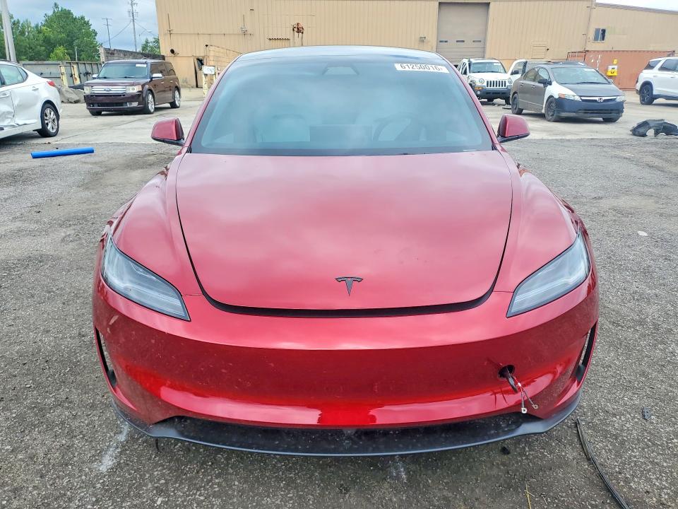 Продаж на аукціоні авто 2026 Tesla Model 3, vin: 5YJ3E1ET8TF194838, номер лоту: 61250016