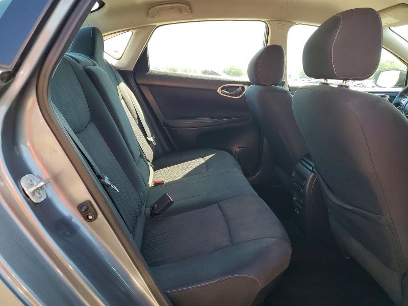 60921236 :رقم المزاد ، 3N1AB7AP8KL607310 vin ، 2019 Nissan Sentra مزاد بيع