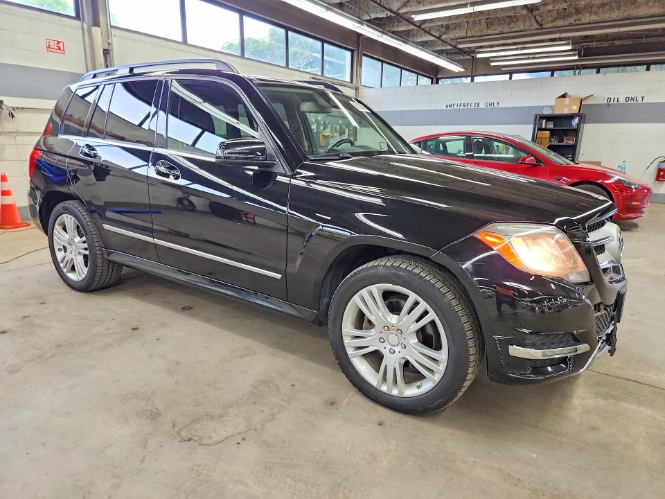 Продажа на аукционе авто 2015 Mercedes-benz Glk, vin: WDCGG0EB3FG374486, номер лота: 60989396