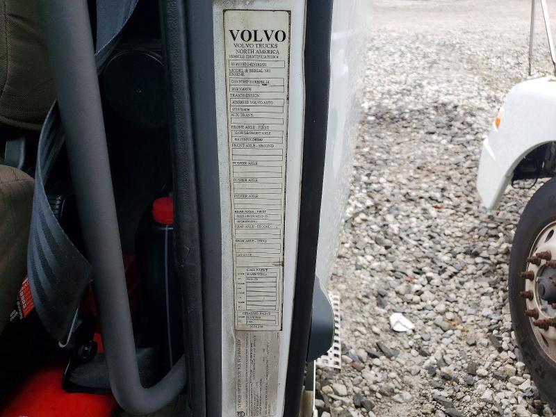 Продаж на аукціоні авто 2014 Volvo Vn, vin: 4V4M19EG4EN182521, номер лоту: 61047296