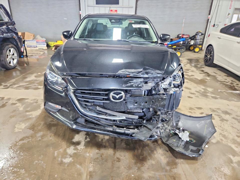 Продаж на аукціоні авто 2018 Mazda 3, vin: 3MZBN1V39JM197569, номер лоту: 62662506