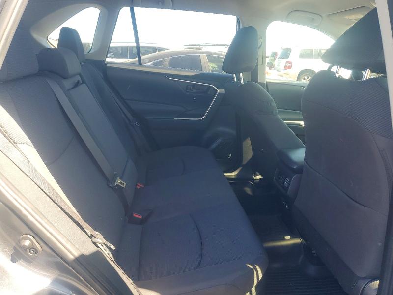 Продажа на аукционе авто 2022 Toyota Rav4, vin: JTMMWRFV8ND158822, номер лота: 61555716