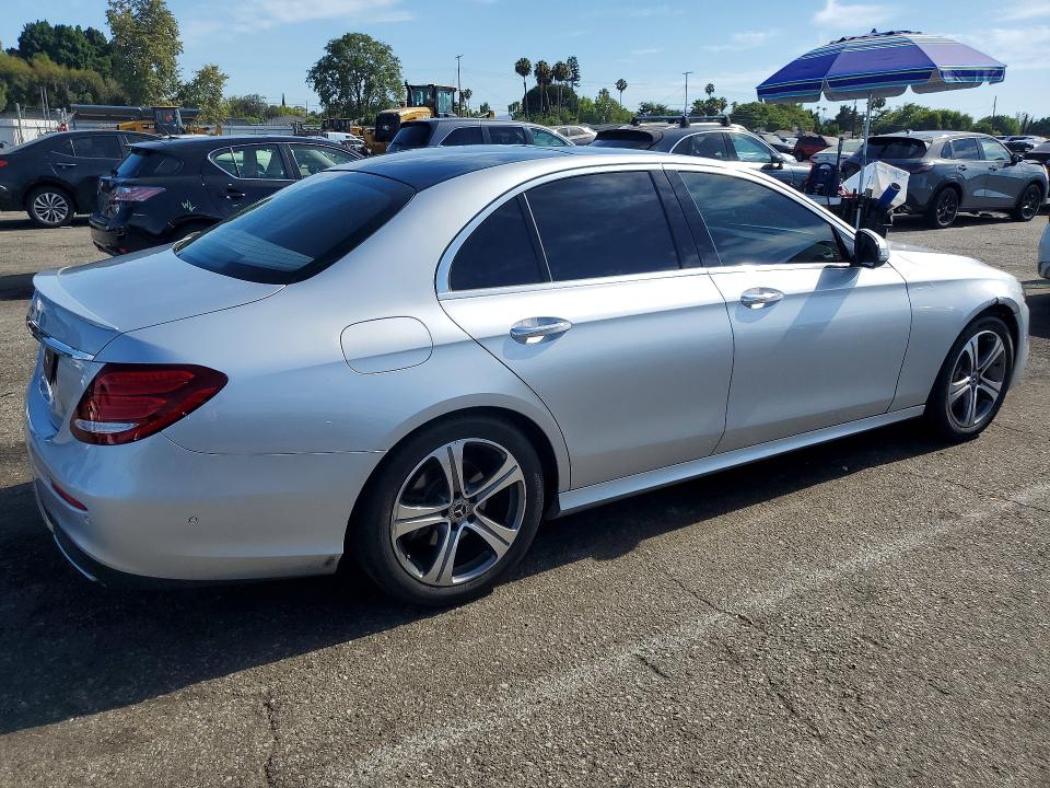 Продажа на аукционе авто 2017 Mercedes-benz E, vin: WDDZF4JB9HA166624, номер лота: 61578756