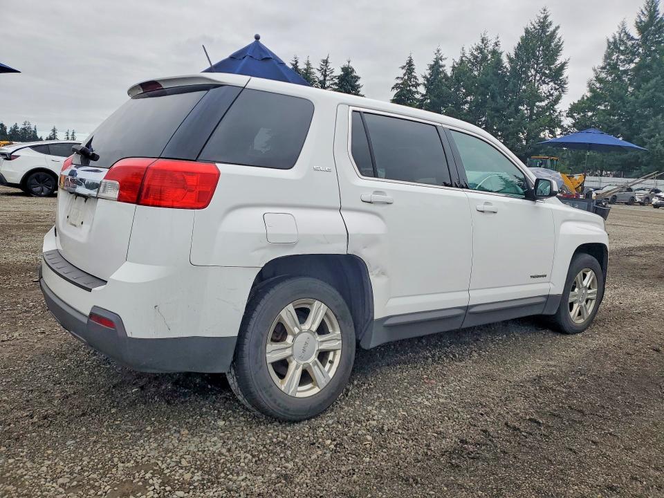 61444926 :رقم المزاد ، 2GKFLVEK0F6270679 vin ، 2015 Gmc Terrain مزاد بيع