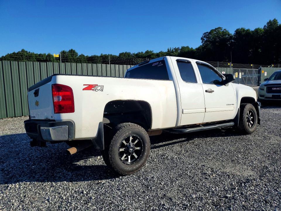 Продажа на аукционе авто 2013 Chevrolet Silverado, vin: 1GC2KXCB3DZ352824, номер лота: 60452076