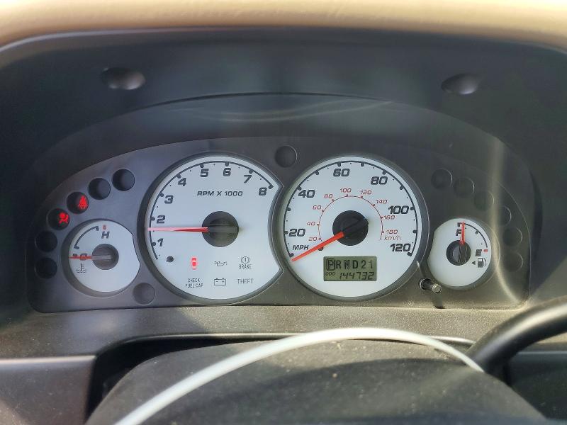 60406306 :رقم المزاد ، 1FMYU92174KA80713 vin ، 2004 Ford Escape مزاد بيع