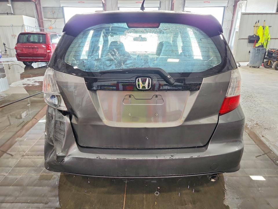 Продажа на аукционе авто 2011 Honda Fit, vin: JHMGE8H56BC024897, номер лота: 61556346