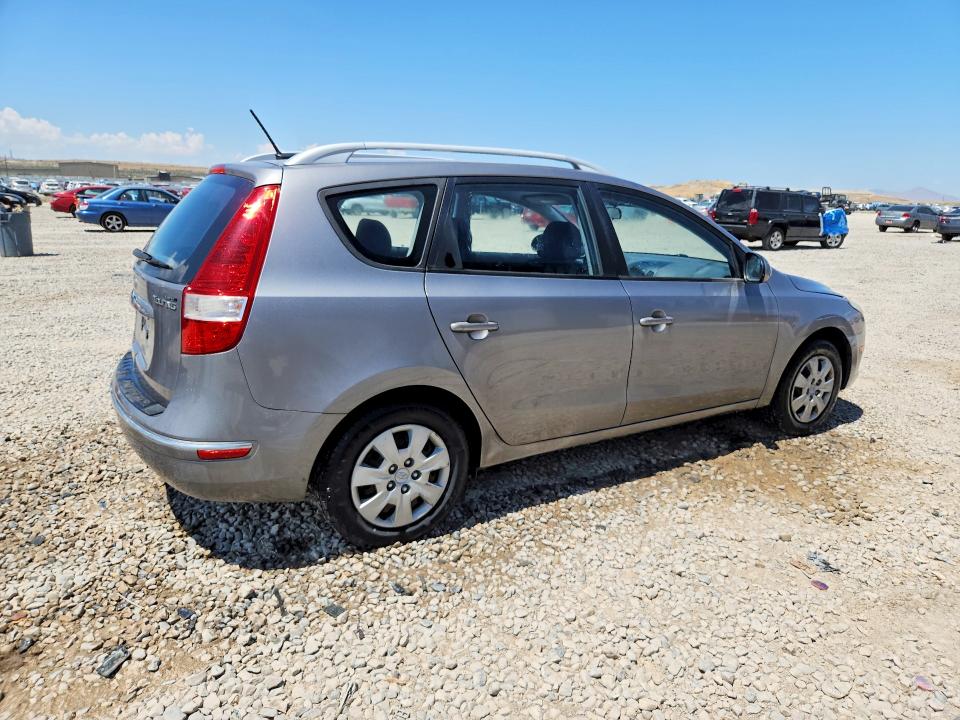 62427586 :رقم المزاد ، KMHDC8AE7BU097450 vin ، 2011 Hyundai Elantra Touring مزاد بيع