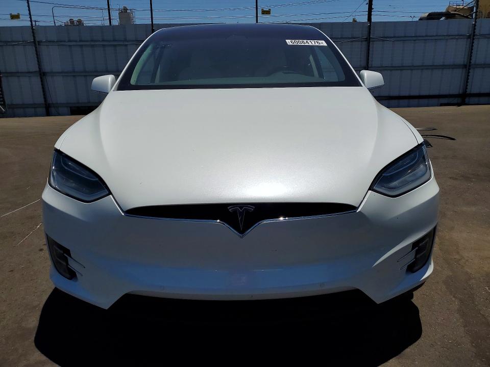 Продажа на аукционе авто 2019 Tesla Model X, vin: 5YJXCAE25KF152947, номер лота: 60084176