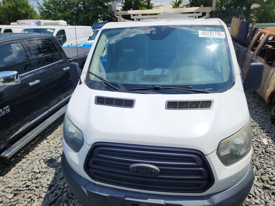 62231796 :رقم المزاد ، 1FTYR1YM9GKA16606 vin ، 2016 Ford Transit مزاد بيع