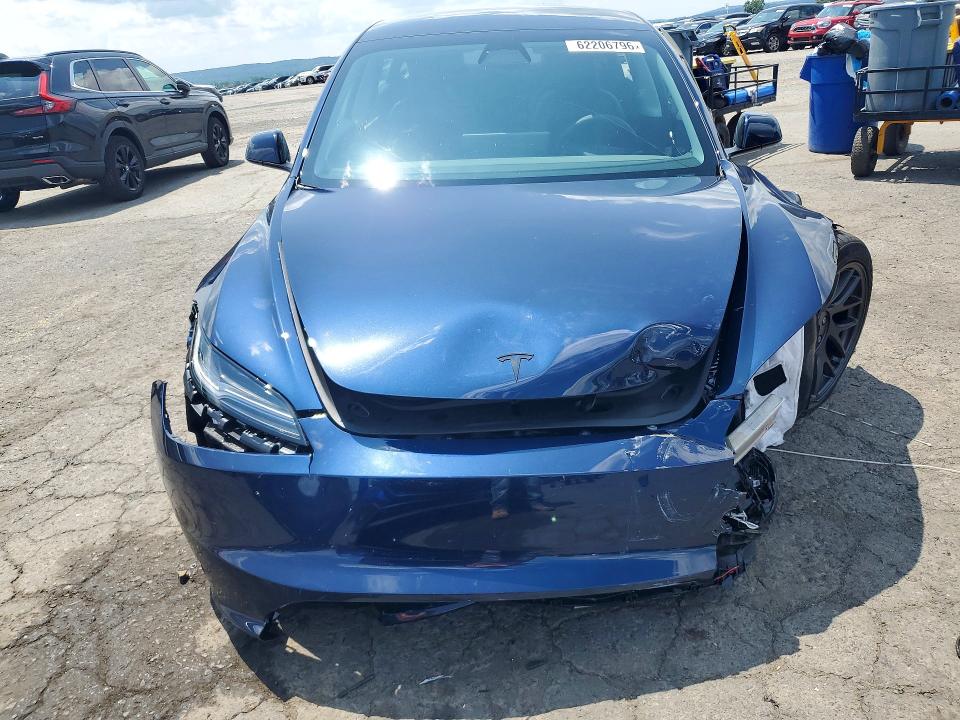 2026 Tesla Model 3 მანქანა იყიდება აუქციონზე, vin: 5YJ3E1EA4TF203758, აუქციონის ნომერი: 62206796