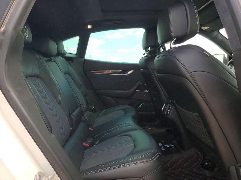 2017 Maserati Levante მანქანა იყიდება აუქციონზე, vin: ZN661XUL9HX260659, აუქციონის ნომერი: 62608016