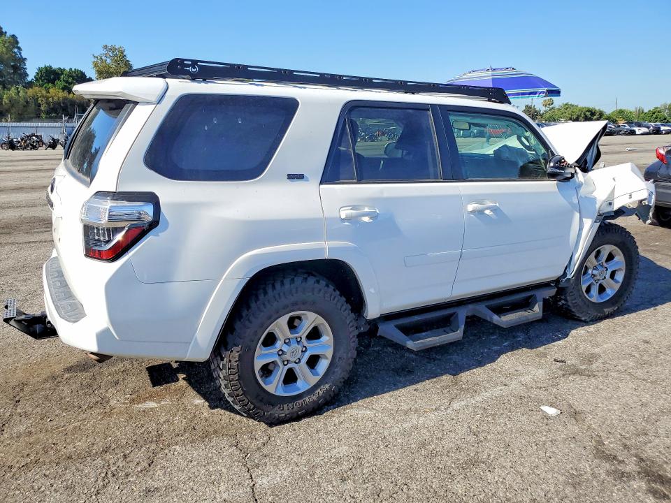 Продажа на аукционе авто 2020 Toyota 4runner, vin: JTEBU5JR4L5781633, номер лота: 59894006