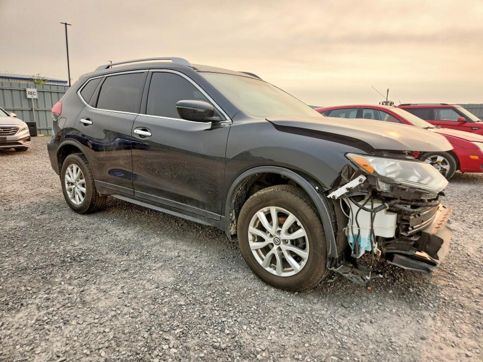 2018 Nissan Rogue მანქანა იყიდება აუქციონზე, vin: 5N1AT2MV5JC704204, აუქციონის ნომერი: 60977886