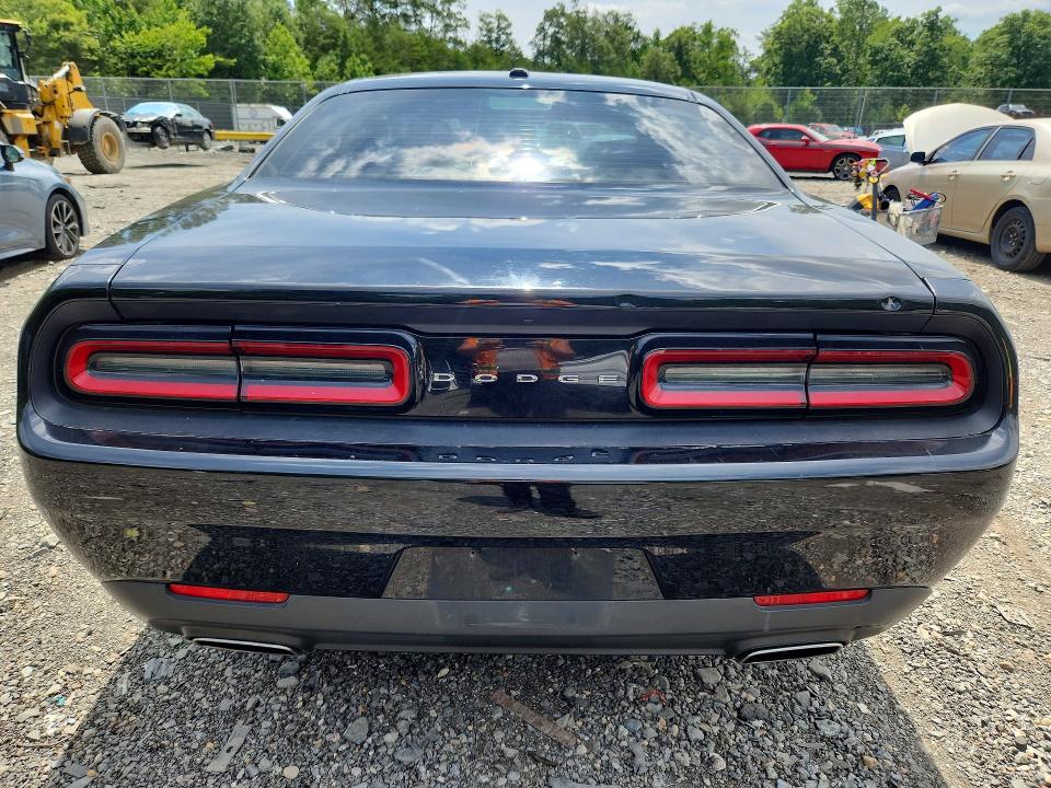 Продаж на аукціоні авто 2015 Dodge Challenger, vin: 2C3CDZAG1FH873444, номер лоту: 62231696