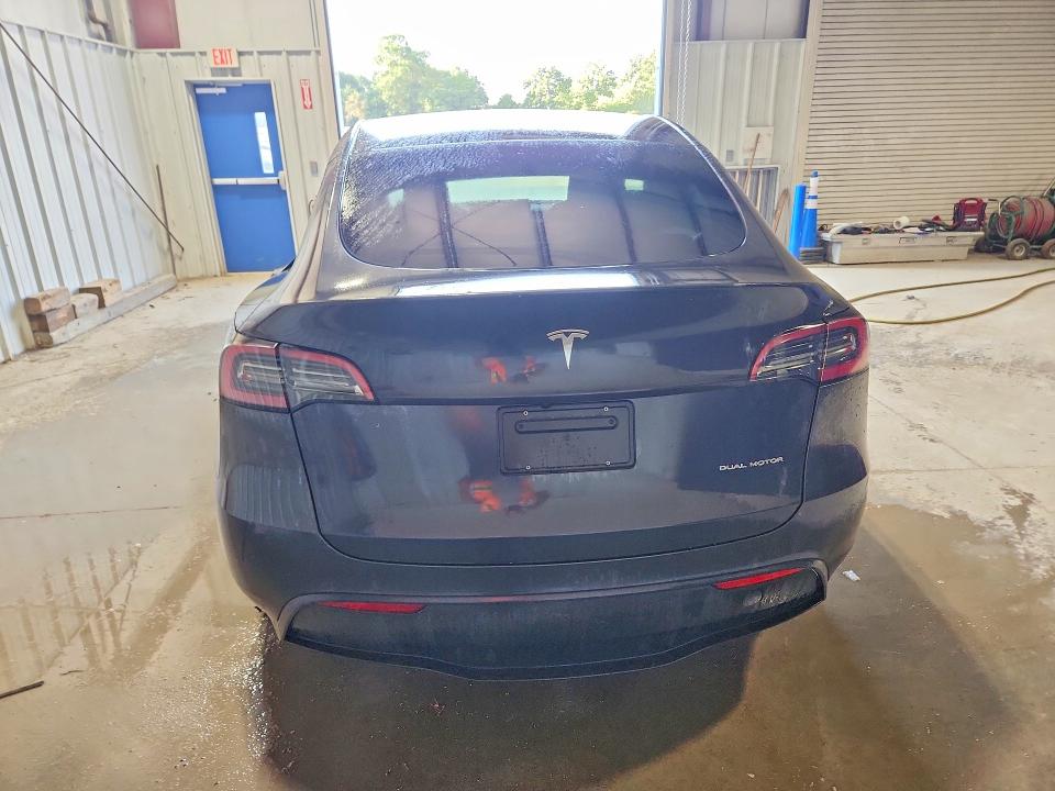 59997956 :رقم المزاد ، 7SAYGDEE9SF318510 vin ، 2025 Tesla Model Y مزاد بيع