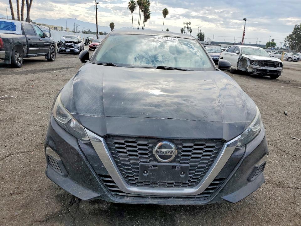 2019 Nissan Altima მანქანა იყიდება აუქციონზე, vin: 1N4BL4BV9KN313995, აუქციონის ნომერი: 85607175