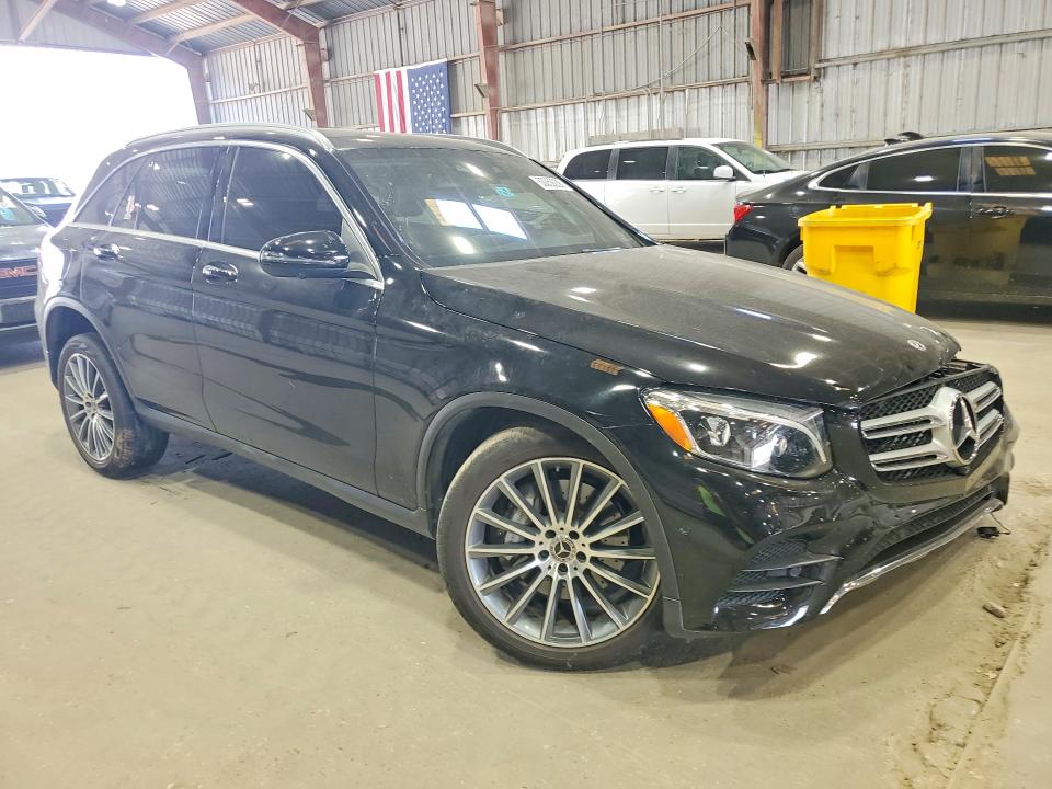 63359236 :رقم المزاد ، WDC0G4KB3JV091989 vin ، 2018 Mercedes-benz Glc مزاد بيع