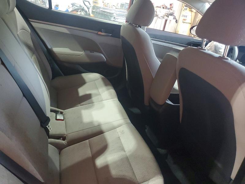 Auction sale of the 2018 Hyundai Elantra, vin: 5NPD74LF3JH378595, lot number: 62641296