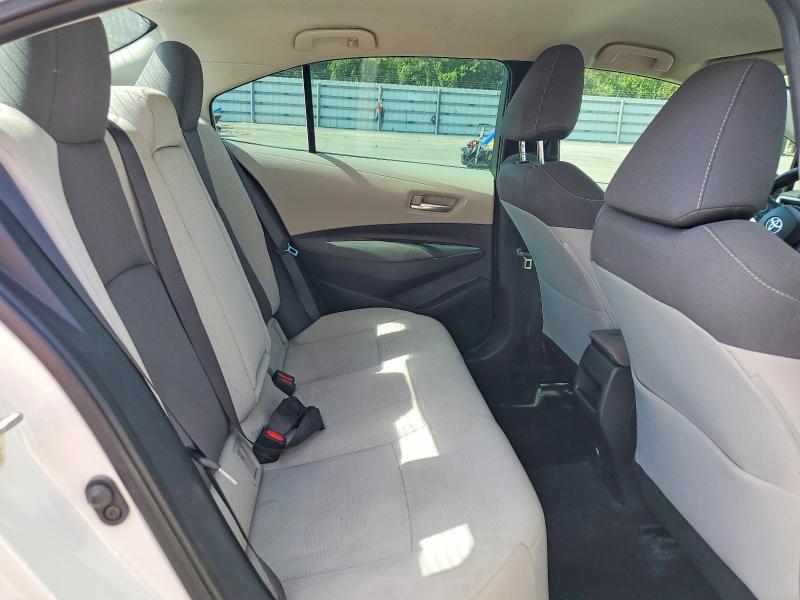62063396 :رقم المزاد ، 5YFEPRAEXLP042895 vin ، 2020 Toyota Corolla مزاد بيع