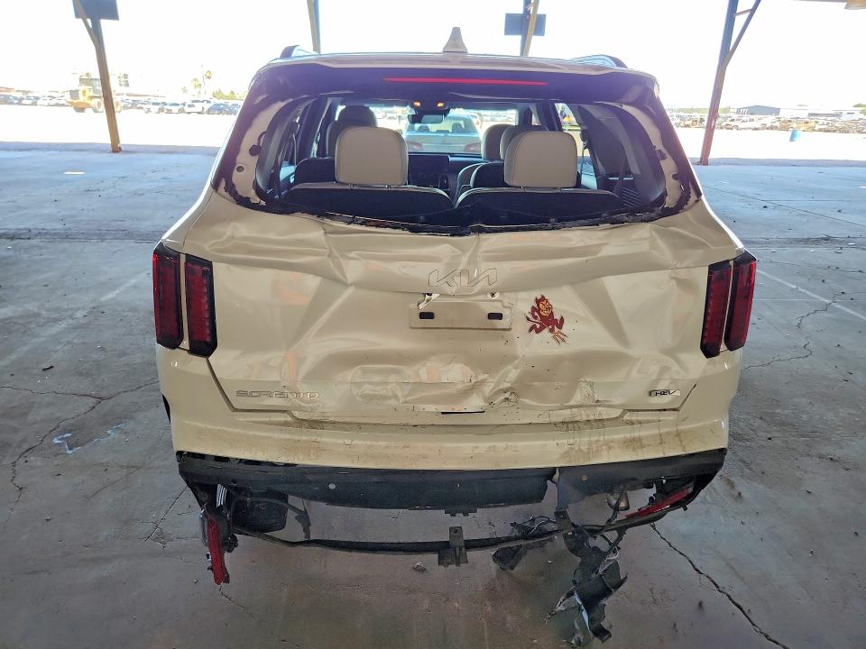 62671756 :رقم المزاد ، KNDRH4LG8P5217177 vin ، 2023 Kia Sorento مزاد بيع