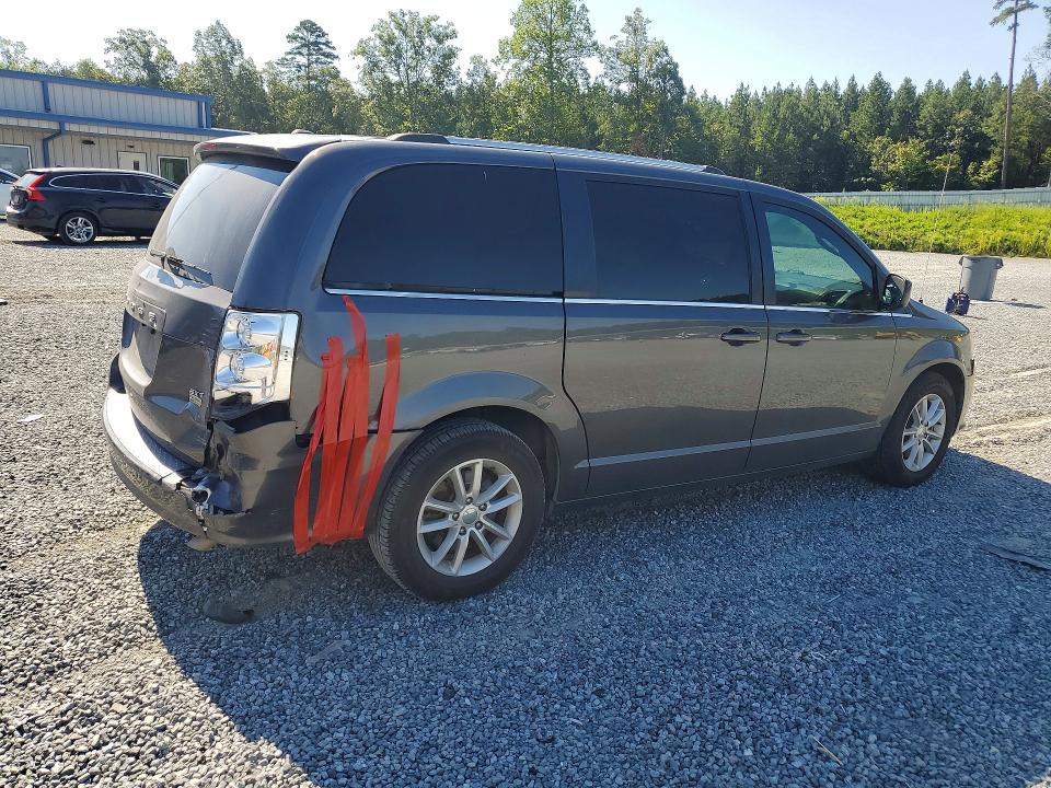 62304926 :رقم المزاد ، 2C4RDGCG7JR251487 vin ، 2018 Dodge Grand Caravan مزاد بيع