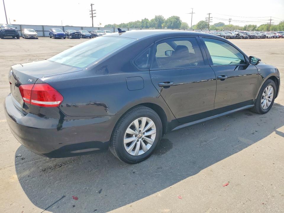 2014 Volkswagen Passat მანქანა იყიდება აუქციონზე, vin: 1VWAT7A36EC071297, აუქციონის ნომერი: 62246656