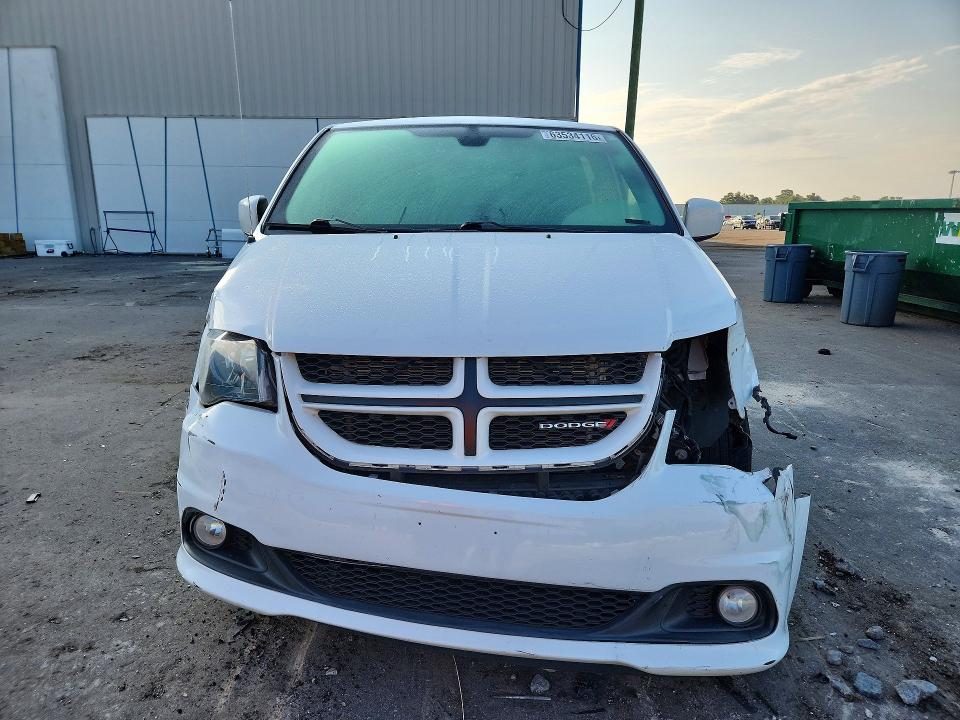 63534116 :رقم المزاد ، 2C4RDGEG2KR658244 vin ، 2019 Dodge Grand Caravan مزاد بيع