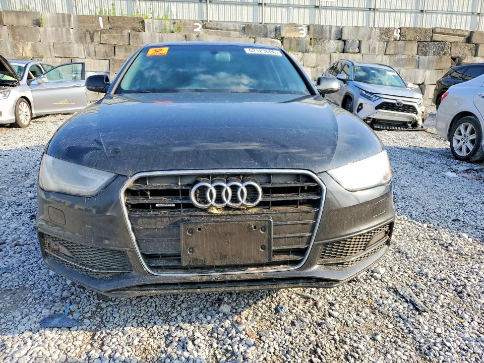 62123606 :رقم المزاد ، WAUFFAFL2EN024047 vin ، 2014 Audi A4 مزاد بيع