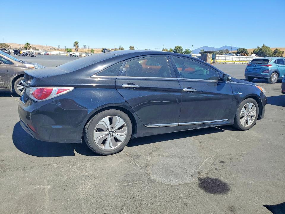 2013 Hyundai Sonata მანქანა იყიდება აუქციონზე, vin: KMHEC4A43DA076765, აუქციონის ნომერი: 62349086