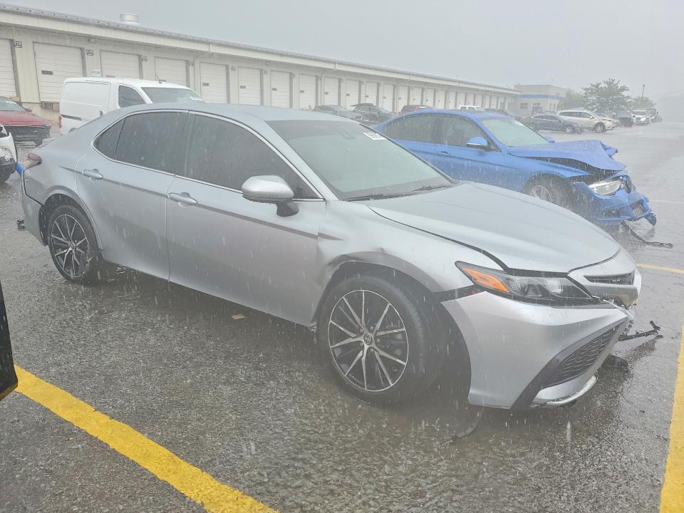 Продажа на аукционе авто 2021 Toyota Camry, vin: 4T1G11AK5MU600864, номер лота: 59582976