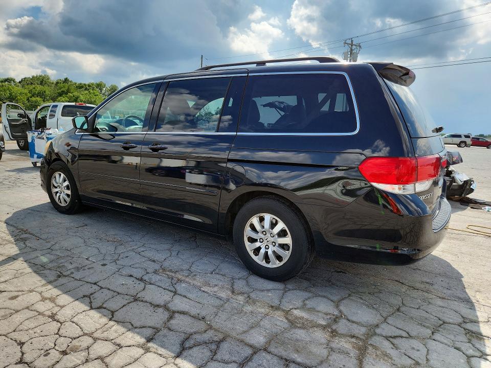 61750826 :رقم المزاد ، 5FNRL38778B028568 vin ، 2008 Honda Odyssey مزاد بيع
