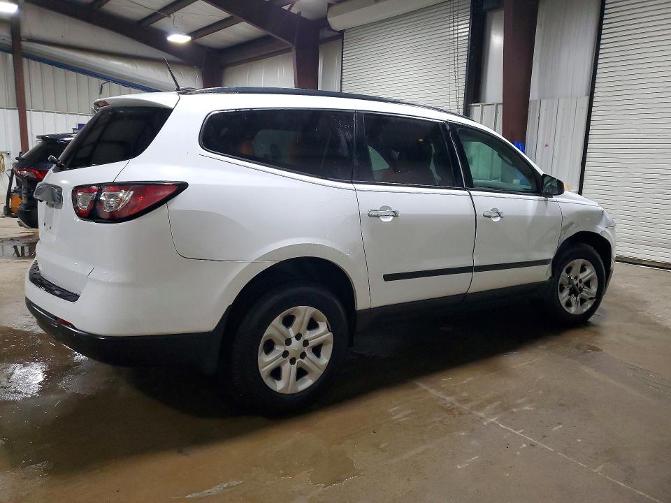 62104976 :رقم المزاد ، 1GNKVFKD1HJ104328 vin ، 2017 Chevrolet Traverse مزاد بيع